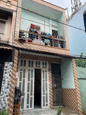 cần bán gấp nhà có 6 phòng trọ