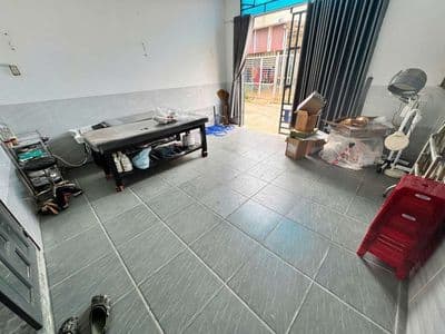 Kẹt tiền cần bán gấp căn nhà 6x20 full thổ sổ riêng, đang cho thuê4tr5