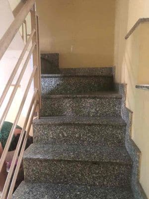 Bán Nhà xô viết nghệ tĩnh, Ngã TƯ hàng xanh, 33m2, 4 tầng, Giá: 5.3 ty