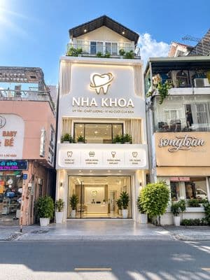 Cho thuê huỳnh văn bánh, phú nhuận - 7x11m - 5 tầng - giá: 59 triệu