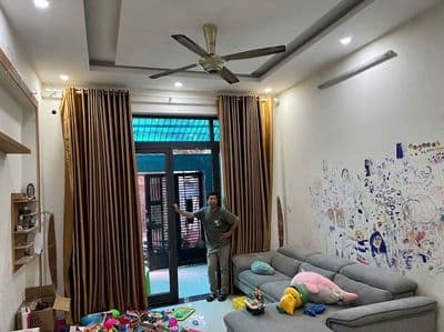 Đường 38, hiệp bình- nhà mới 3 lầu, sẵn nội thất chỉ 15tr/tháng