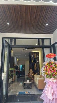 Nhà đẹp 3tầng gần biển, gần chợ
