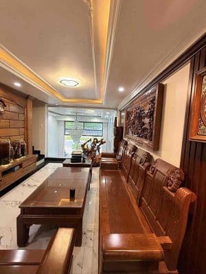 Giảm giá hơn 2 tỷ cần bán nhanh nhà 5 tầng Nguyễn Phước lan