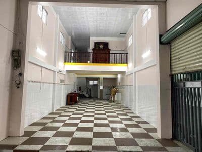 Cho thuê mặt bằng thông suốt, gần chợ, Siêu Thị , trường học