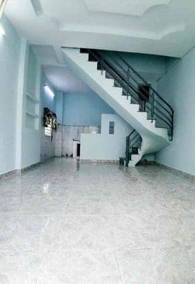 Cho Thuê Nhà 1 Lầu 2pn2wc.Sạch sẽ..Hẻm sát LVK.Q12.Dt:4,5x9m