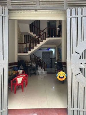 nhà 1/ nguyễn ảnh thủ .hẻm 6m . ôtô đậu trong nhà .5pn