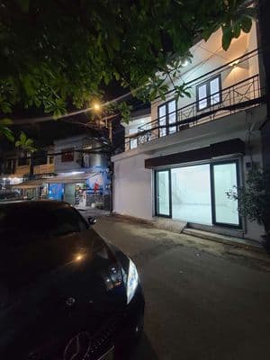 Nhà Tân Sơn Nhì 9x8m 2 lầu 15tr/tháng