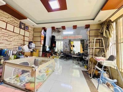 Ngộp. Bán gấp nhà 67m2. 4,9 tỷ. thoại ngọc hầu