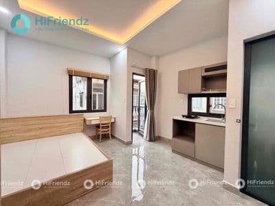 Cho thuê chdv 30m2 ban công thoáng nội thất tiện nghi ngay toà viettel