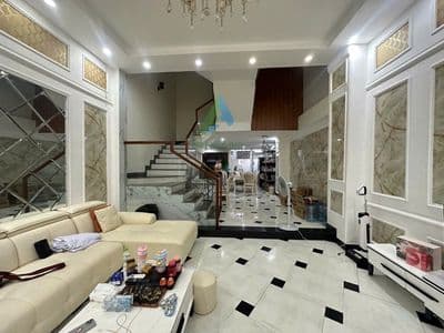 Cho thuê nhà 3 tầng bằng lăng 1 - full nội thất 35 triệu/tháng