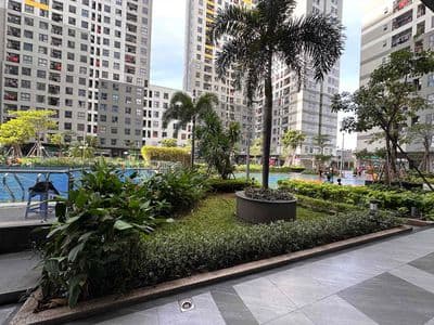 Cho thuê căn hộ 2pn, 2wc , bcons Garden, ban công , đầy đủ nội thất