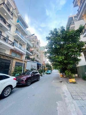 Ngộp - nhà cấp 4 hơn 147m2, ngang 5m, hẻm xe hơi tô ngọc vân, quận 12
