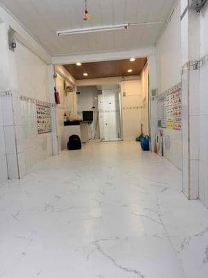 Cho thuê nhà 3 tầng Lý Chính Thắng 2PN 2 WC giá 9tr