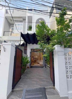 Nhà 2 tầng 65m2 kiệt trần cao vân gần biển fullnt