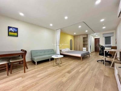 Chdv ban công tách bếp full nội thất cao cấp ngay khu dân cư yên tĩnh