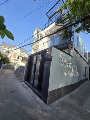 Bán nhà Gò Vấp mới xây 53,3m2x3T; có04 ngủ, đã đủ nội thất giá 5,98 tỷ