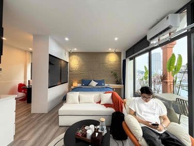 Cho thuê căn hộ cao cấp full nội thất thang máy mới xây tại quận 10
