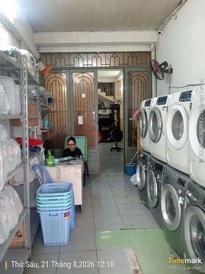 Bán nhà mặt tiền Quận 4, Kinh doanh đòng tiền 20tr/1 tháng. chỉ 11 t