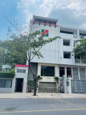 Cho thuê nhà mặt tiền phổ quang - p.9, q. phú nhuận