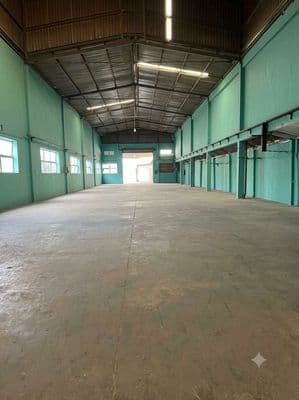 Cho thuê xưởng 800m2 gần ngã tư an sương (13 66m)- bà điểm- hm