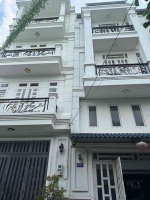 Nhà phố đẹp 3 lầu ngay chợ cầu đồng 5pn giá 9 trieeun