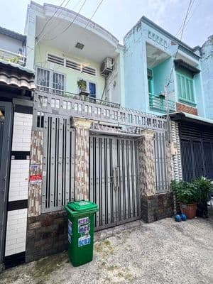 ban nhà quan 12 vitri đep duong ht17 gan ben xe bíp hiep thanh
