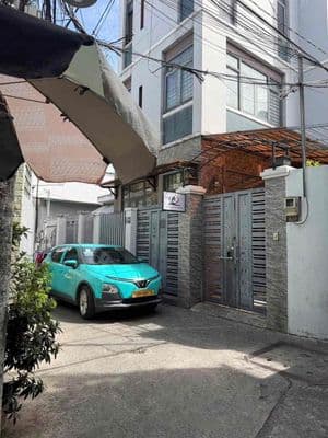 Nhà Linh Chiểu 67,5m², cấp 4 mới sửa, 2PN, hẻm 3 gác, giá 4,75 tỷ
