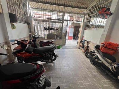 Nhà Trường Thọ 75m², 3 tầng, hẻm ô tô, 4PN, giá 5 tỷ