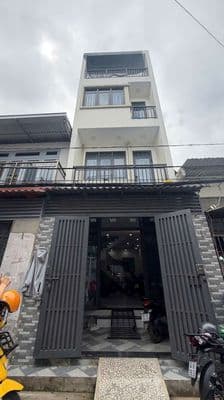 nhà 4 tầng đường nhựa thông 7m