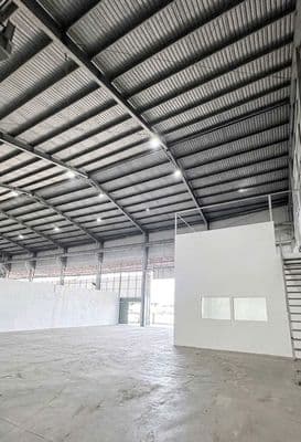 Kho 750m² + sân riêng tại nguyễn hữu thọ 55tr/tháng | container ra vào