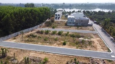 Bán gấp đất kế bên Bệnh Viện Da Liễu, KCN Thạnh Phú Đồng Nai