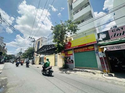 Mặt Bằng đối diện Ngoại Thương