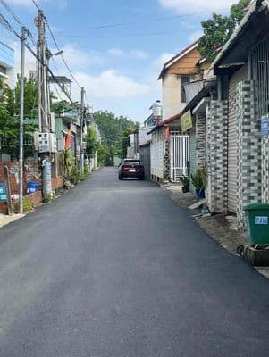 Nhà 1 Trệt 2 Lầu Phú Mỹ , Thủ Dầu Một , Bình Dương đường 6m rộng 2