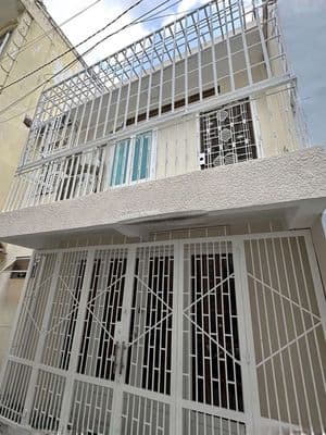 nhà khu phố ẩm thực PXL 5x6 tr lầu 2pn 2vs p1 Q.Phú nhuận