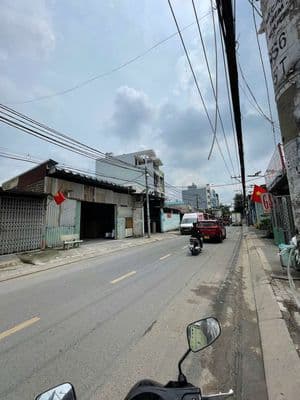 nhà cấp 4 kinh doanh buôn bán 6tr/ tháng