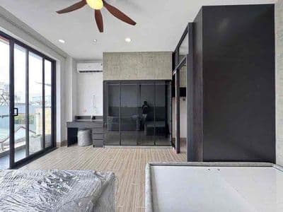 Căn hộ mới xây tách bếp full nội thất cao cấp ban công thoáng bao phí
