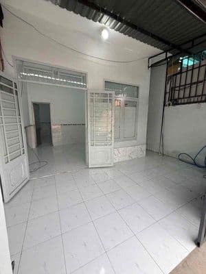 Cho thuê nhà Tân thới hiệp 07 q12 70m 2PN 1wc hem 6m giá 6,5tr mới k