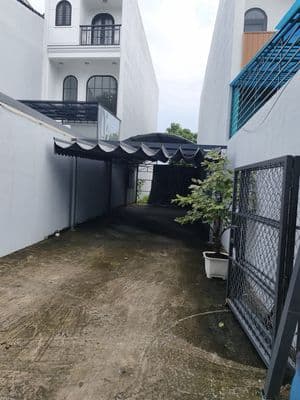 Chính chủ bán đất gần chợ Dĩ An