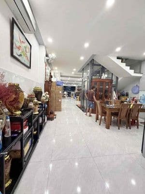 Cho thuê nhà mtkd 6x20 - 4 tầng 7 phòng giá 42 triệu