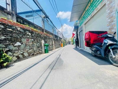 Nhà đẹp lô góc 2 mặt tiền – gần đường tỉnh lộ 43 ra chợ đầu mối thủ