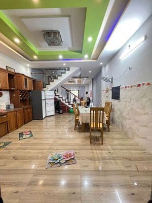 cho thuê nhà 3 tầng gần Xô Viết Nghệ Tĩnh