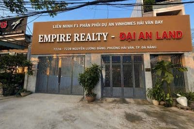Cho thuê nhà mặt tiền 300m2 ngang 11 met vị trí đắc địa kinh doanh