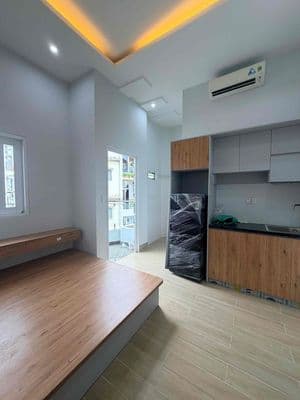 Studio ban công mới 100% - Gần ĐH Văn Hiến