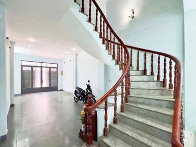 Mặt tiền kinh doanh 4 tầng đúc - quận phú nhuận 80 m2 - chỉ 22.x tỷ