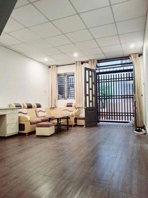 Cho thuê nhà 226/ Nguyễn Văn Lượng P17 Gò Vấp 4,5m 10m 2pn 2wc