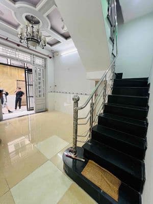 Đường Số 8, 40m2, 2 Tầng, 2PN, Kế bên Lotte Mart,SH Riêng, TL