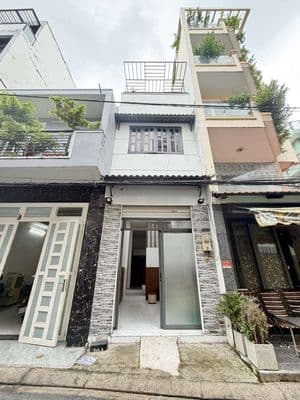 Nguyên căn 3 phòng ngủ full nội thất hẻm xe hơi khu bắc hải - 15tr