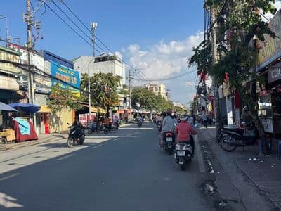Mặt bằng Đường Hiệp Bình ~ 10m*50m = 550m2. Đoạn Chợ sầm uất - Thủ Đức