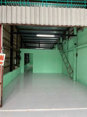 Chính chủ bán nhà gần vòng xoay năm căn