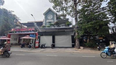 Cho thuê mặt bằng kinh doanh đường tên lửa